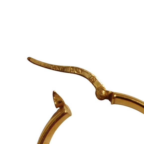 14kt Gold Italian Huggie Hoop Earrings - Picture 3 of 5